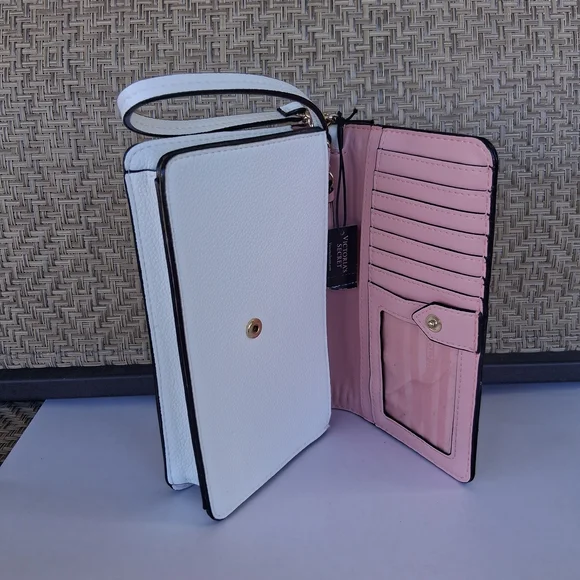 Victoria's Secret White Wristlet Clutch - Picture 5 of 9